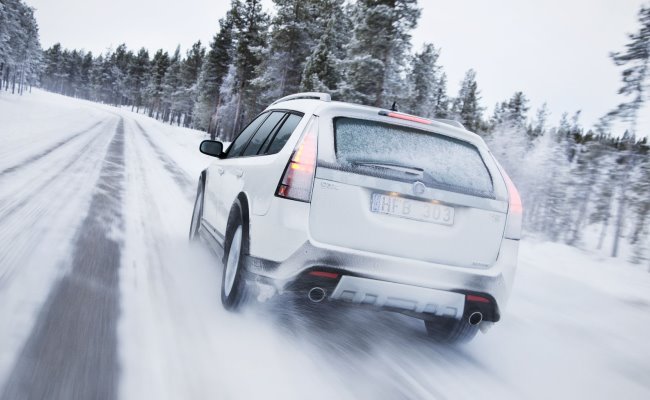 car-in-snow2