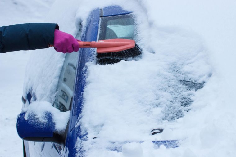 this-is-safest-way-remove-snow-car-503844496-ratmaner-760x506