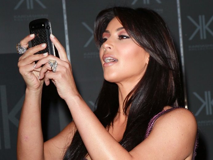 bonus-kim-kardashian-buys-up-blackberry-phones-on-ebay-because-shes-afraid-theyll-go-extinct