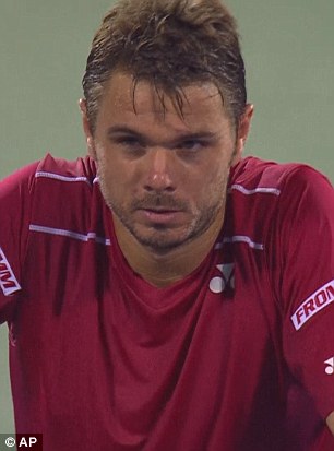 2B538D6800000578-3196058-Fuming_Wawrinka_casts_an_icy_glare_towards_Kyrgios_as_he_waits_a-a-39_1439457856742