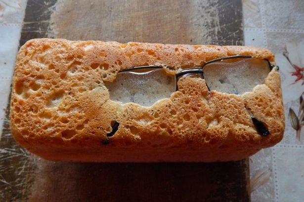 MAIN-Baker-finds-his-glasses-baked-into-bread