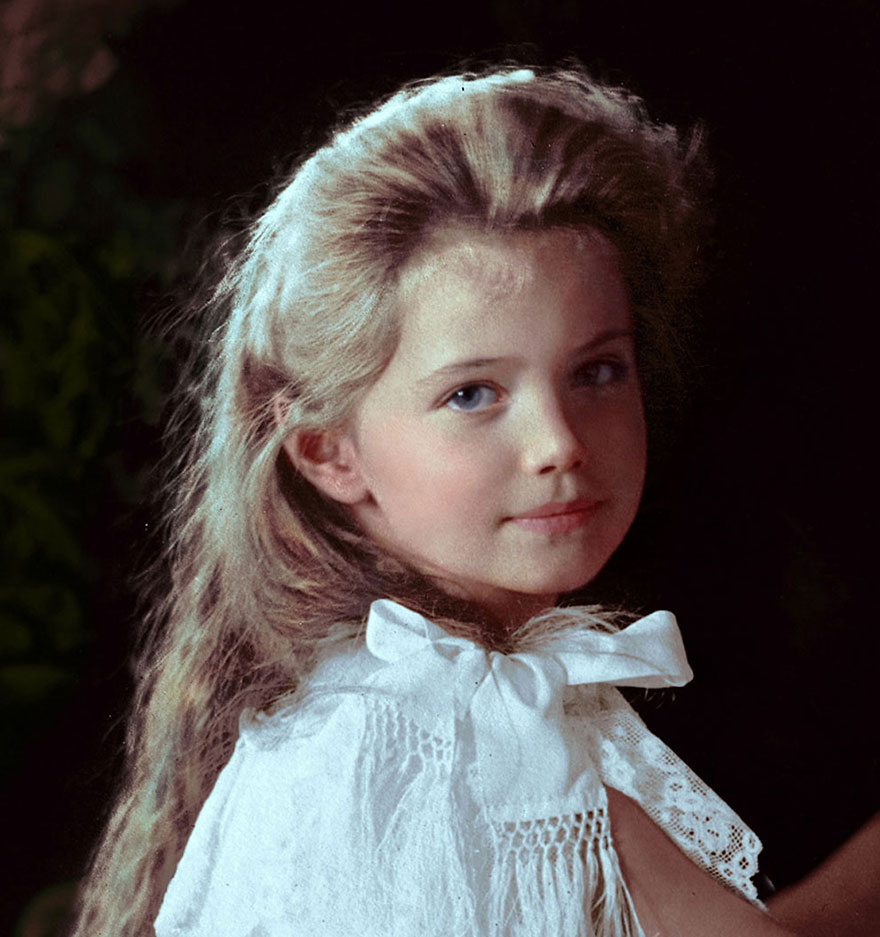 colorized-vintage-old-photos-russia-12-5721d54fc54dc__880