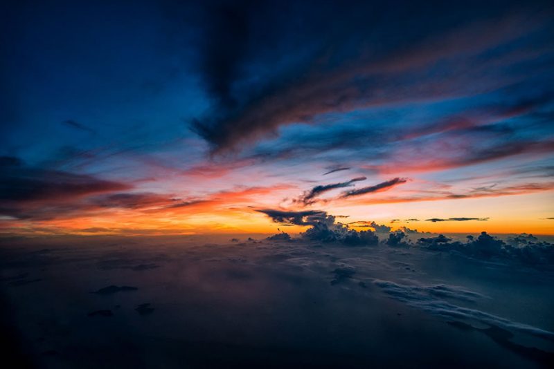 storm-sky-photography-airline-pilot-christiaan-van-heijst-20-57eb6816eafb7__880