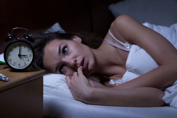 woman-struggling-to-sleep