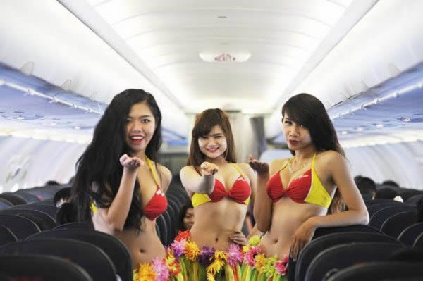 a99664_airline-services_1-bikini