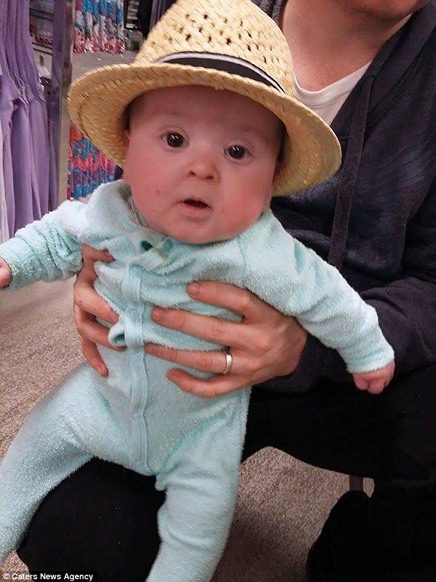 38ccd11500000578-3807261-adorable_when_little_hayden_was_born_he_measured_47cm_tall_and_w-a-35_1474873968528