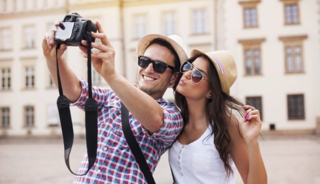 Eksperts skaidro: pieci populārākie veidi, kā tūristi tiek apkrāpti ārzemēs