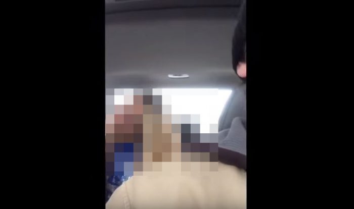 Tēvs nofilmē meitas izdarības auto aizmugurējā sēdeklī un izliek šo video internetā – meita apkaunota (VIDEO)