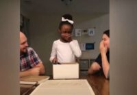 VIDEO: Pamēģini neraudāt – dzimšanas dienā viņa saņēma dāvanu un nespēja valdīt asaras
