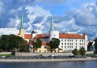 Pie Rīgas pils atklāj ārtelpas izstādi “Valsts prezidenta institūcijai 100”