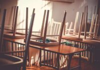 Aizdomās par dzimumnoziegumu pret skolnieku, aizturēts Carnikavas pamatskolas skolotājs