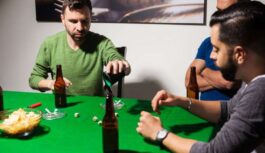 Kā sarīkot lielisku pokera vakaru