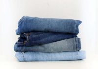 Pat nebūs jāgludina: mazgājot džinsus, veļas mašīnā jāpievieno viena sastāvdaļa, un tie saglabās savu formu