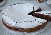 Karaliska garša 45 minūtēs: “Tenerīnas” kūka, ko gatavoja Melnkalnes karalienei