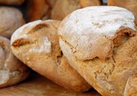 Kā vakar pirkta: triki, kā saglabāt maizi ilgstoši svaigu