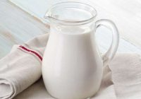 Kā no piena pagatavot mēslojumu istabas augiem un stādiem: instrukcija soli pa solim