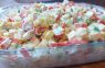 Krabju nūjiņu salāti jaunā versijā: Nestandarta recepte, apēdīs un prasīs vēl