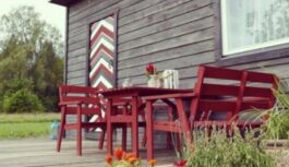 Igauniete uzceļ māju tikai par 2000 eiro un tagad to apbrīno arī viņas kaimiņi (Foto)