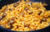 Ātrie un neparasti gardie makaroni: vakariņas būs gatavas 30 minūtēs
