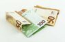 Pēc ilga laika sieviete atrod nozaudētos 5500 eiro skaidrā naudā, bet banka atsakās tos pieņemt – uzzini, kāds ir iemesls