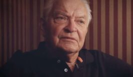 Klusēt vairs nav vērts: Ģirts Jakovļevs atklāj, cik smagi nāca slavenā aina filmā «Pūt, vējiņi!»