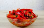Mani viesi vienmēr pieprasa, lai uz galda būtu saldo piparu uzkoda – tā pazūd pirmā Mani viesi vienmēr pieprasa, lai uz galda būtu saldo piparu uzkoda – tā pazūd pirmā