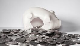 Luminor aptauja: lielākā daļa Latvijas iedzīvotāju svētkus finansēs no ikmēneša algas Luminor aptauja: lielākā daļa Latvijas iedzīvotāju svētkus finansēs no ikmēneša algas