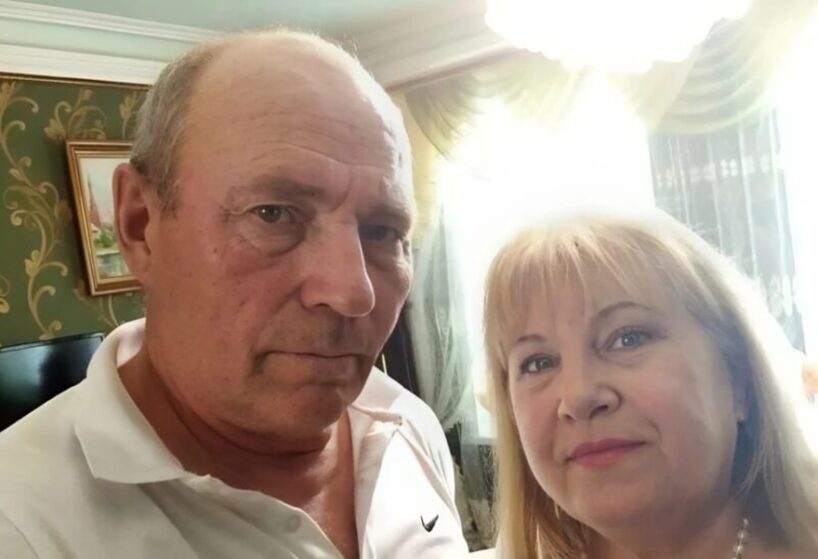 Kolēģe pavisam nejauši pamanīja manu vīru Liepājas kafejnīcā ar ziedu pušķi – es devos turp, lai noskaidrotu, kas īsti notiek