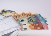Pensionārs kļūdaini paliek bez pensijas, taču vēlāk saņem vairāk nekā 55 000 eiro kompensāciju