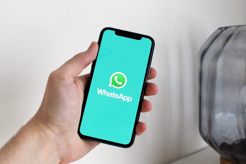 Slikta ziņa visiem ”Whatsapp” lietotājiem – aizvien vairāk cilvēku sāk to dzēst ārā