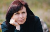 Dzimšanas dienā vīrs man uzdāvināja novītušu pušķi no atkritumu tvertnes — es, protams, nepaliku parādā Dzimšanas dienā vīrs man uzdāvināja novītušu pušķi no atkritumu tvertnes — es, protams, nepaliku parādā