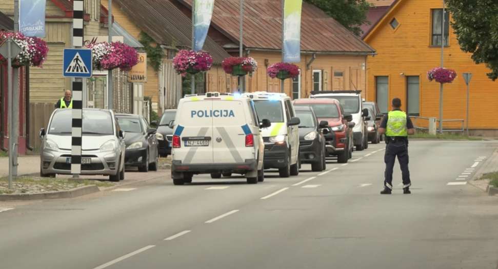 Likumsargi pastāstīja, kāpēc viņi ātri atlaiž tos vadītājus, kuri klusēdami iedod dokumentus