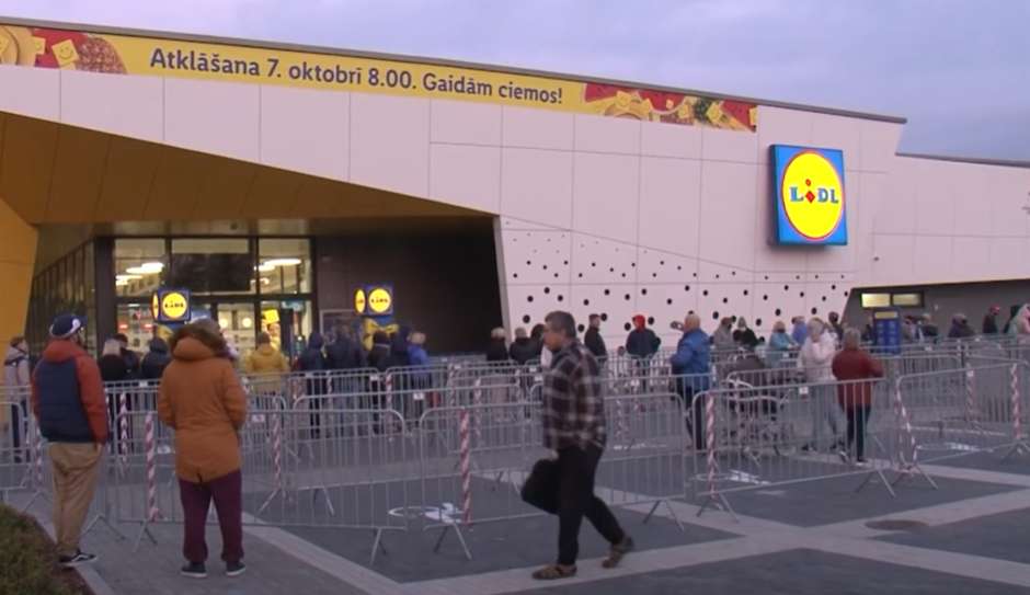 Veikala ”Lidl” darbinieki ļoti dusmīgi uz vadību – viņi gatavi atklāt informāciju par, kuru parasti skaļi nerunā