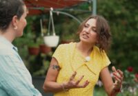 “Mēs dzīvojām teltī…”: Ilona Balode-Ūdre ar vīru Rolandu un abu dēlu pirmo reizi parāda, kāda šobrīd ir viņu dzīve