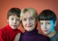 Esmu vecmāmiņa un godīgi pasaku – es gribu, lai mazbērniem ātrāk sākas skola, man pietiek
