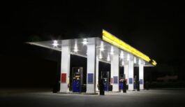 Pavadzīmes noslēpums: vai mēs par degvielu pārmaksājam uz pusi vairāk