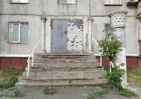 Vai ir vērts patiesībā iegādāties dzīvokli pirmajā stāvā: stāstu, ko atklāju