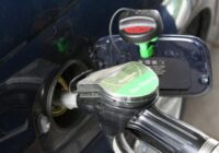 Kāpēc es nekad neuzpildu sava auto bāku pilnu, un neiesaku arī jums to darīt: par šo DUS vadītāji klusē