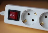 No 1. oktobra elektroenerģijas tirgū sāksies pārmaiņas, kas var ietekmēt ikvienu mājsaimniecību