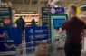 Pārdevēja no Valkas man pastāstīja kādus produktus labāk nepirkt, ja tie ir aizdomīgi lēti