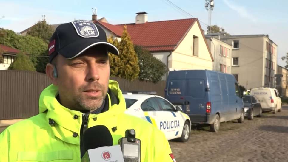 Rīgā mani apturēja likumsargi un lūdza mani pārkāpt ceļu noteikumus un beigās man atnāca sods: stāstu kas notika