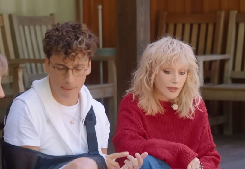 Primadonna Alla Pugačova un viņas vīrs Maksims Galkins atkal pārceļas: iegādājušies vēl vienu jaunu villu – zināms, kur viņi tagad dzīvos