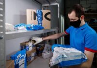 Ārzemnieks strādā ”Ozon” uzņēmumā un viņam ir ļoti žēl ko tur dara ar jūsu pakām: ”Es gribu iet prom no šī darba”