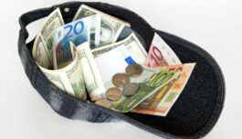 Saeima atgriežas pie diskusijām par otrā pensiju līmeņa uzkrājumu izņemšanu