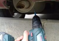 Automehāniķa padoms: kāpēc izpūtējā izurbti 2–3 mm caurumi ļauj tam kalpot divreiz ilgāk