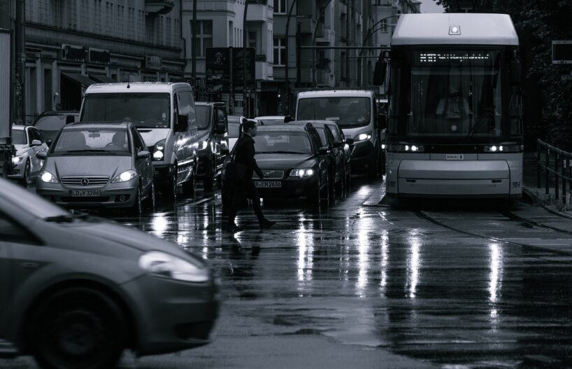 No šī gada 1.novembra gaidāmas izmaiņas CSDD noteikumos: tie atvieglos dzīvi autovadītājiem