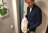 Pie manis uz Rīgu atbrauca paziņa no Holandes: ieejot mūsu veikalā viņš samulsa ieraugot šo skatu