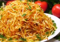 Atklāšu manas ģimenes iecienītāko salātu recepti: ”Skudrupūzni” var pagatavot no vienkāršām sastāvdaļām Atklāšu manas ģimenes iecienītāko salātu recepti: ”Skudrupūzni” var pagatavot no vienkāršām sastāvdaļām