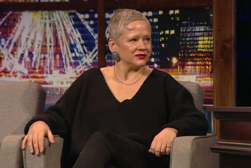 “Tagad baidos iet mežā…”: pazīstama latviešu rakstniece, sēņojot dabūjusi rāpties kokā