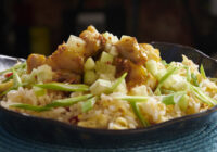 Ātras 20 minūšu vakariņas: zivs un rīsu lieliskais tandēms, kas apvieno izsmalcinātību un vienlaikus ir vienkāršs ēdiens Ātras 20 minūšu vakariņas: zivs un rīsu lieliskais tandēms, kas apvieno izsmalcinātību un vienlaikus ir vienkāršs ēdiens